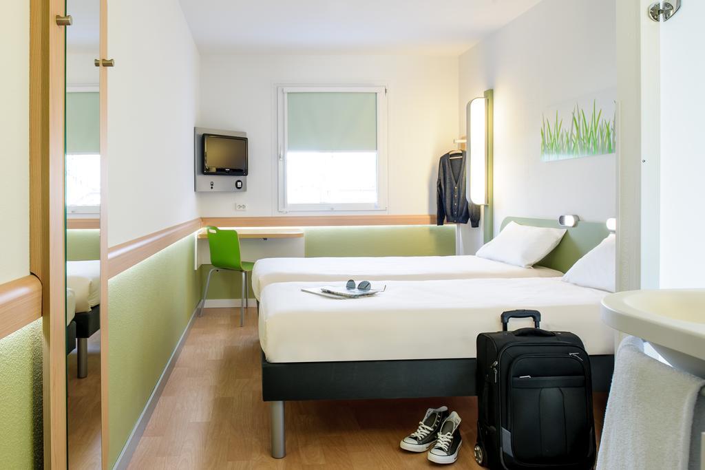 Ibis Budget Hamburg City Rum bild